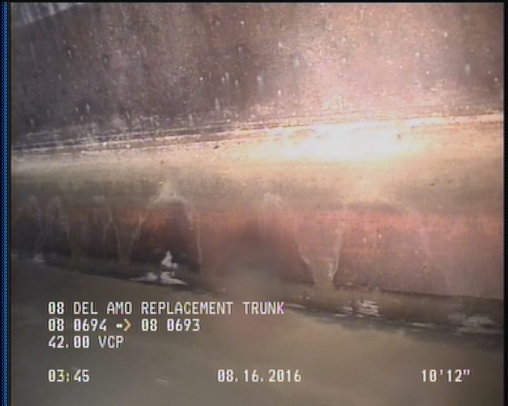 Deposits Attached Grease, 5 %of cross sectional area, from 04 to 08 o'clock, , within 8 inches of joint: YES, Start