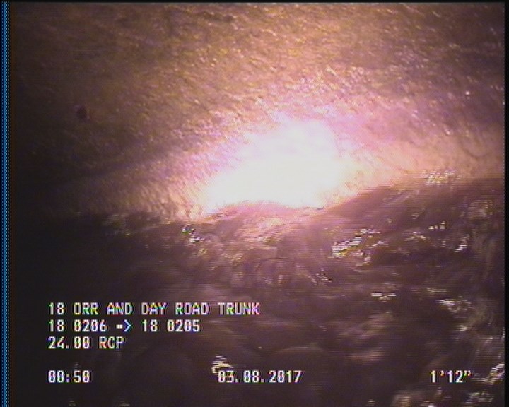 Deposits Attached Grease, 5 %of cross sectional area, from 03 to 09 o'clock, , within 8 inches of joint: YES, Start