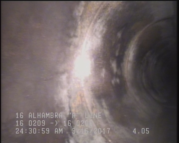 Deposits Attached Grease, 5 %of cross sectional area, from 04 to 08 o'clock, , within 8 inches of joint: YES, Start