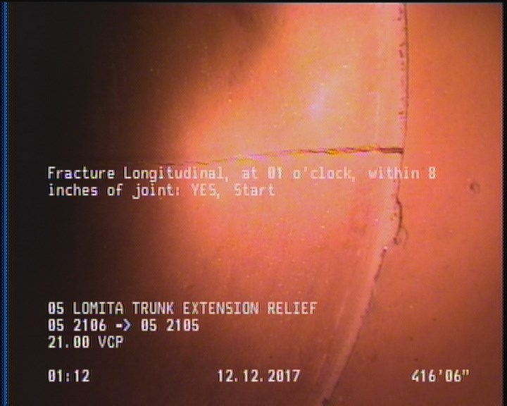 Fracture Longitudinal, at 01 o'clock, within 8 inches of joint: YES, Start