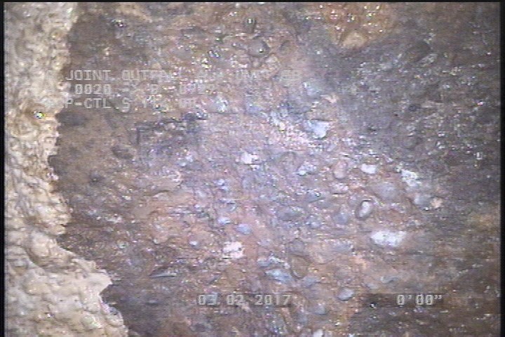 Surface Aggregate Missing, from 09 to 03 o'clock, within 8 inches of joint: YES, Start - SEVERE AGG AREAS OF MISSING TILES