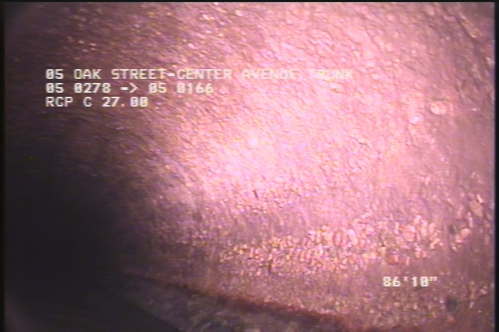 Surface Aggregate Projecting, from 08 to 04 o'clock, within 8 inches of joint: NO - SEVERE AGG