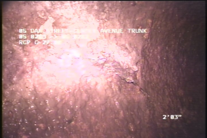 Surface Spalling, from 08 to 04 o'clock, within 8 inches of joint: YES, Start - BLISTERING CONCRETE SWOOLEN