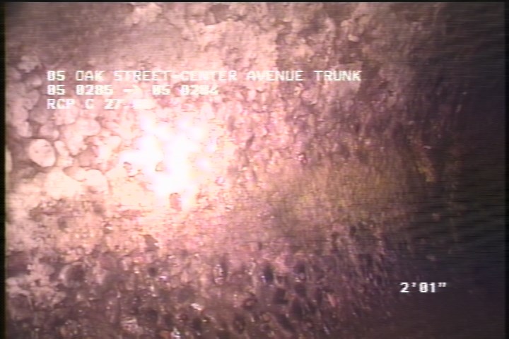 Surface Aggregate Projecting, from 08 to 04 o'clock, within 8 inches of joint: YES, Start - SEVERE AGG