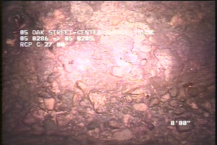 Surface Aggregate Projecting, from 08 to 04 o'clock, within 8 inches of joint: YES, Start - SEVERE AGG