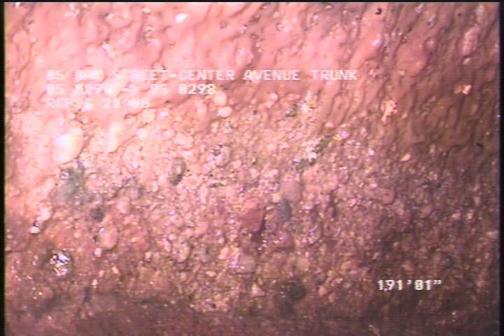 Surface Aggregate Projecting, from 08 to 04 o'clock, within 8 inches of joint: NO - SEVERE AGG
