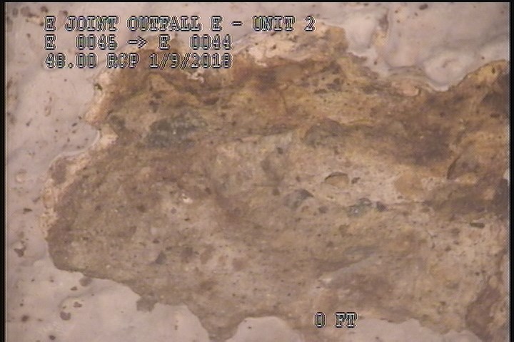 Surface Spalling, from 08 to 04 o'clock, within 8 inches of joint: NO - FLAKING BLISTERING CONCRETE UNDER MAG COAT