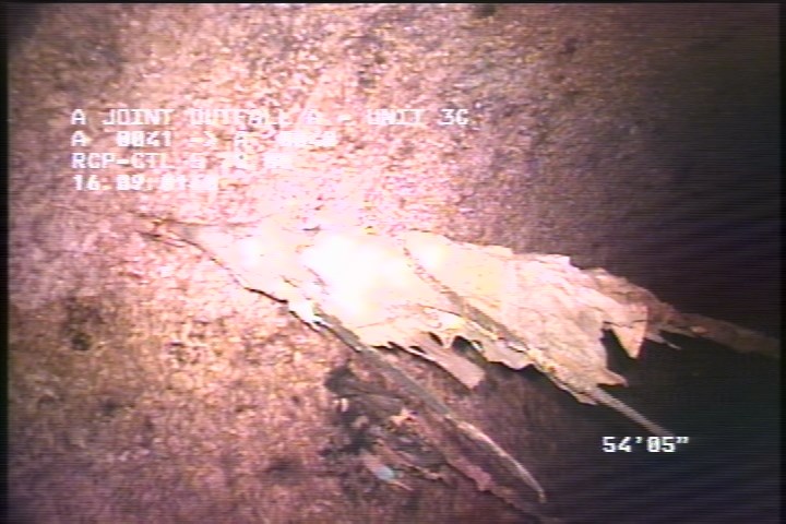 General Observation - POSSIBLE REBAR HANGING DOWN