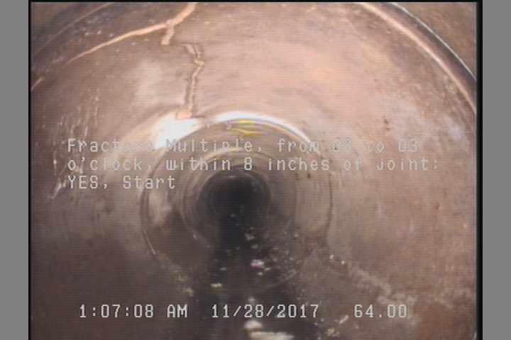 Fracture Multiple, from 08 to 03 o'clock, within 8 inches of joint: YES, Start