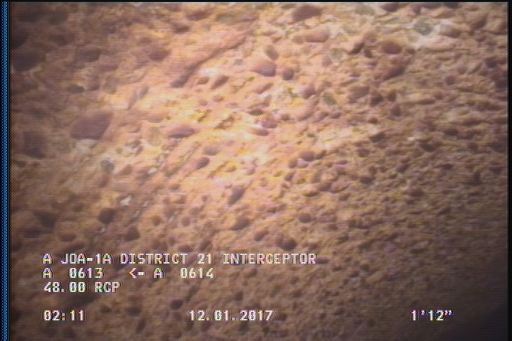 Surface Aggregate Projecting, from 08 to 04 o'clock, within 8 inches of joint: YES