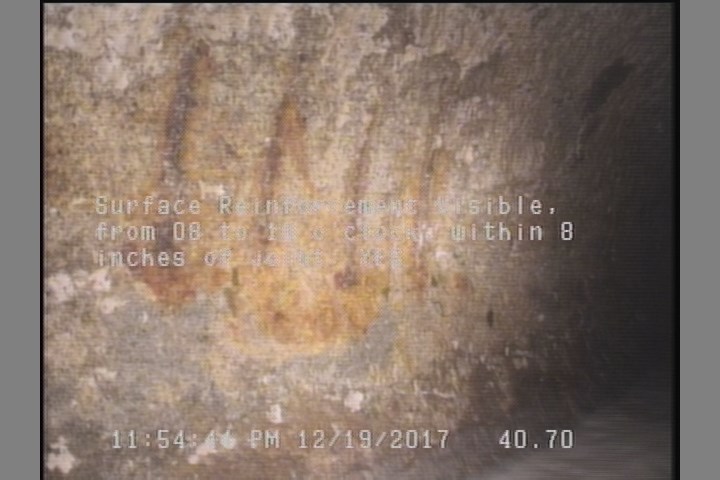 Surface Reinforcement Visible, from 08 to 10 o'clock, within 8 inches of joint: YES