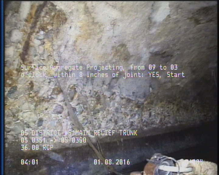 Surface Aggregate Projecting, from 09 to 03 o'clock, within 8 inches of joint: YES, Start