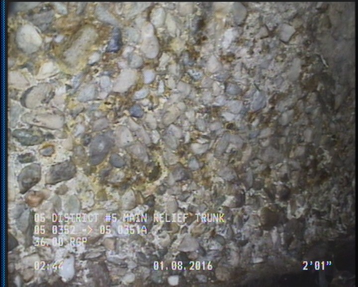 Surface Aggregate Projecting, from 09 to 03 o'clock, within 8 inches of joint: YES, Start