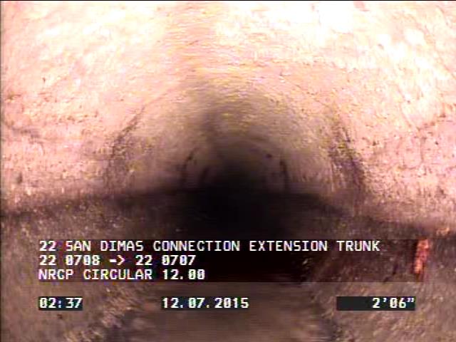 Surface Spalling, from 08 to 04 o'clock, within 8 inches of joint: YES, Start