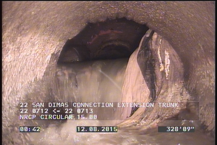 Deposits Attached Ragging, 25 %of cross sectional area, from 02 to 05 o'clock, , within 8 inches of joint: YES