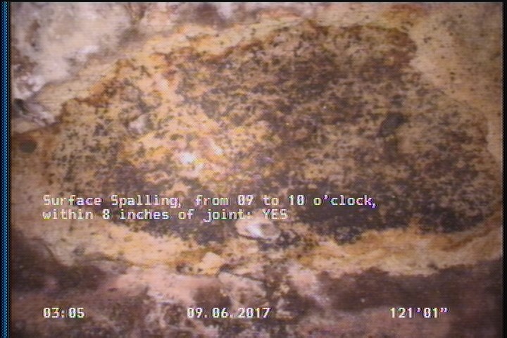 Surface Spalling, from 09 to 10 o'clock, within 8 inches of joint: YES