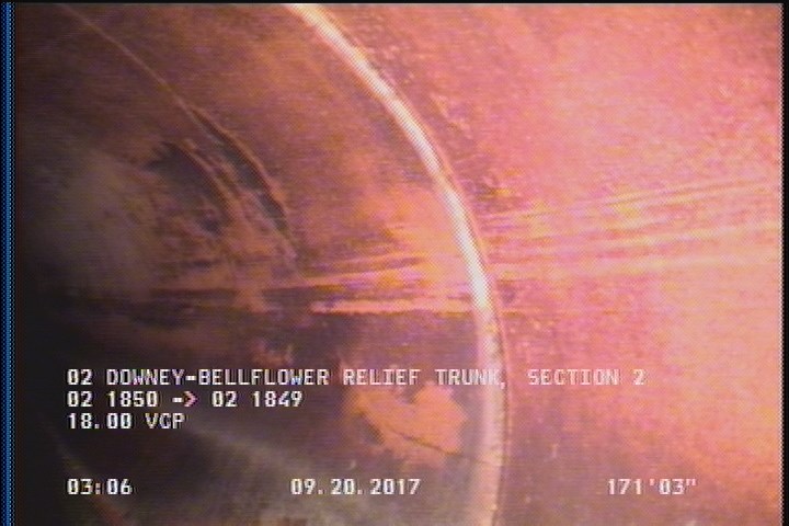 Crack Spiral, from 12 to 04 o'clock, within 8 inches of joint: YES