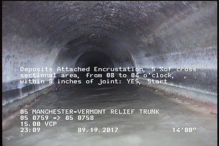 Deposits Attached Encrustation, 5 %of cross sectional area, from 08 to 04 o'clock, , within 8 inches of joint: YES, Start