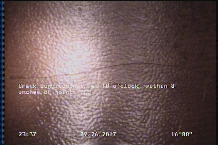 Crack Longitudinal, at 10 o'clock, within 8 inches of joint: YES