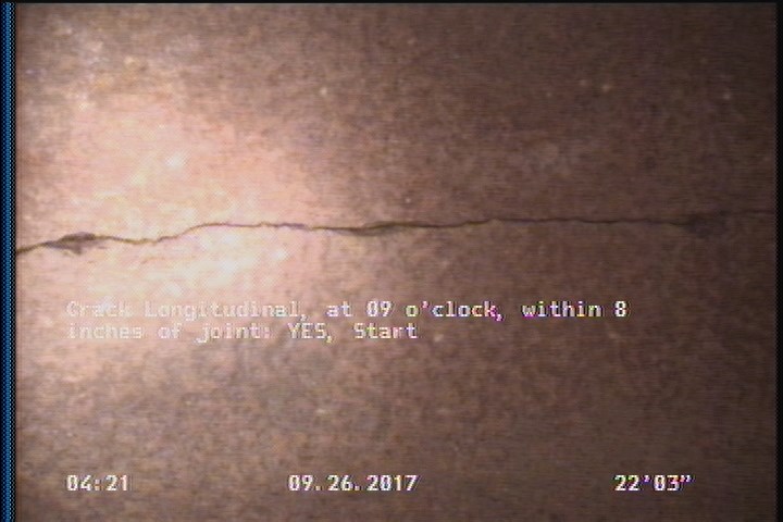Crack Longitudinal, at 09 o'clock, within 8 inches of joint: YES, Start