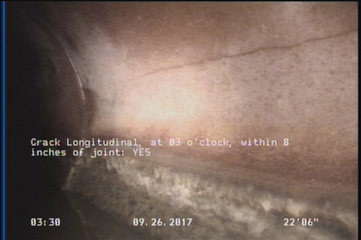 Crack Longitudinal, at 03 o'clock, within 8 inches of joint: YES
