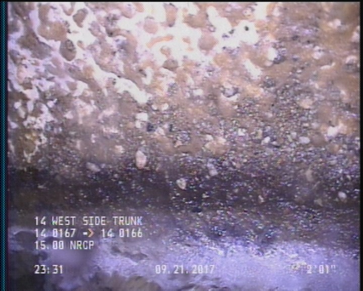 Surface Aggregate Projecting, from 09 to 03 o'clock, within 8 inches of joint: YES, Start