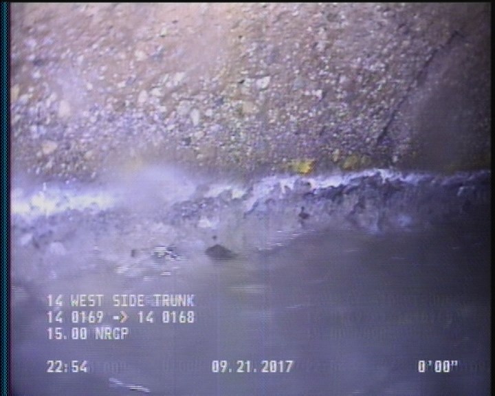 Deposits Attached Grease, 5 %of cross sectional area, from 03 to 09 o'clock, , within 8 inches of joint: YES, Start