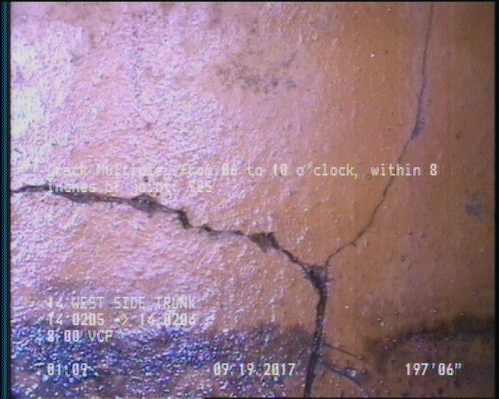 Crack Multiple, from 06 to 10 o'clock, within 8 inches of joint: YES