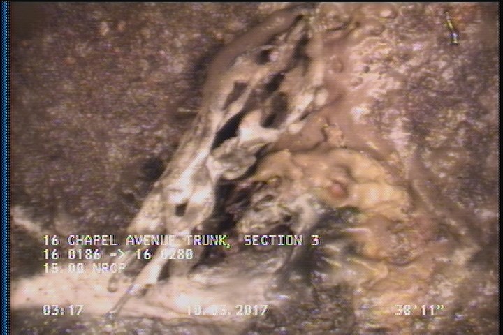 Roots Fine Joint, from 03 to 04 o'clock, within 8 inches of joint: YESR