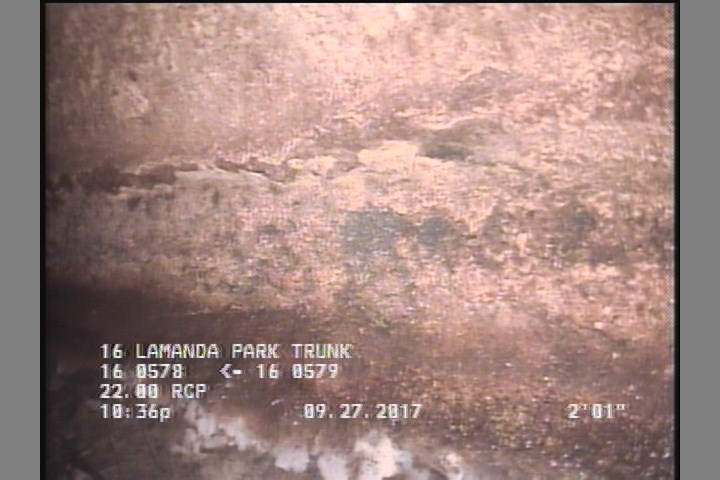 Deposits Attached Grease, 5 %of cross sectional area, from 05 to 07 o'clock, , within 8 inches of joint: YES, Start