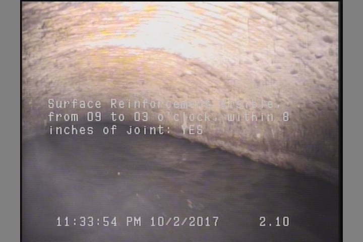 Surface Reinforcement Visible, from 09 to 03 o'clock, within 8 inches of joint: YES