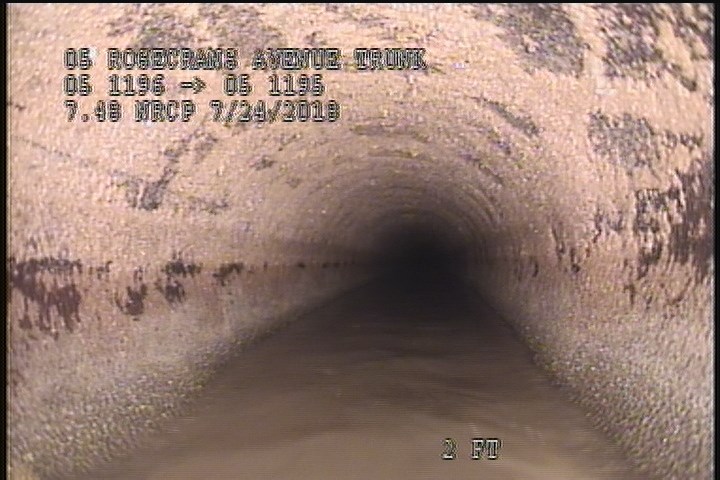 Surface Other, from 08 to 04 o'clock, within 8 inches of joint: YES, Start - 75% LINER