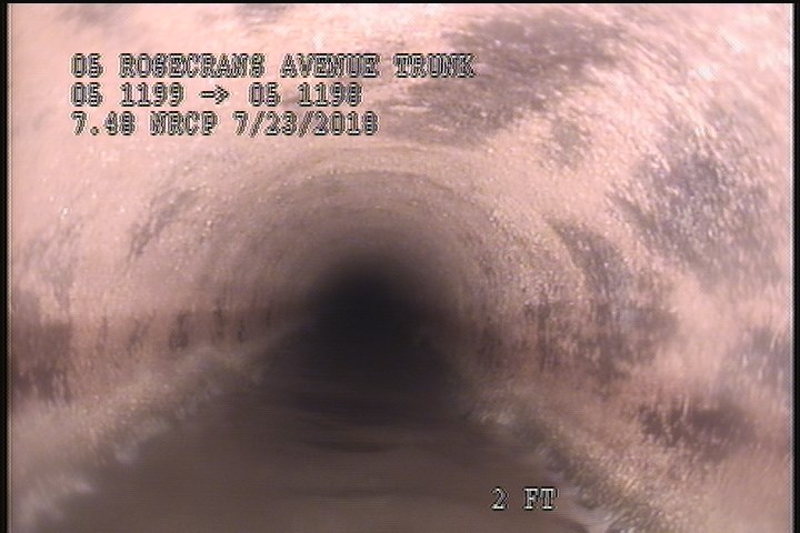 Surface Other, from 08 to 04 o'clock, within 8 inches of joint: YES, Start - 70% LINER