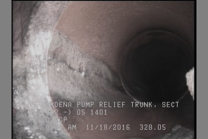 Tap Break-In Active, at 03 o'clock, -, within 8 inches of joint: NO, 6", 6"