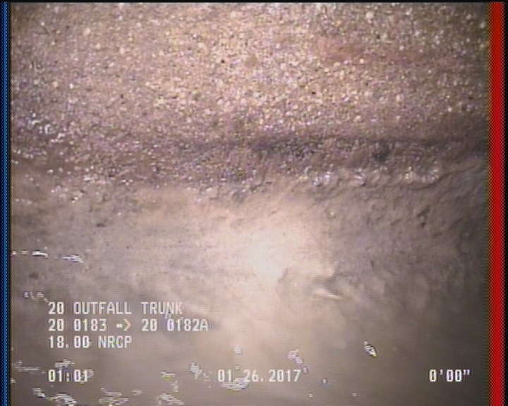 Deposits Attached Grease, 5 %of cross sectional area, from 04 to 08 o'clock, , within 8 inches of joint: YES, Start