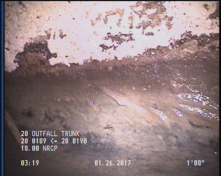 Deposits Attached Grease, 5 %of cross sectional area, from 04 to 08 o'clock, , within 8 inches of joint: YES, Start