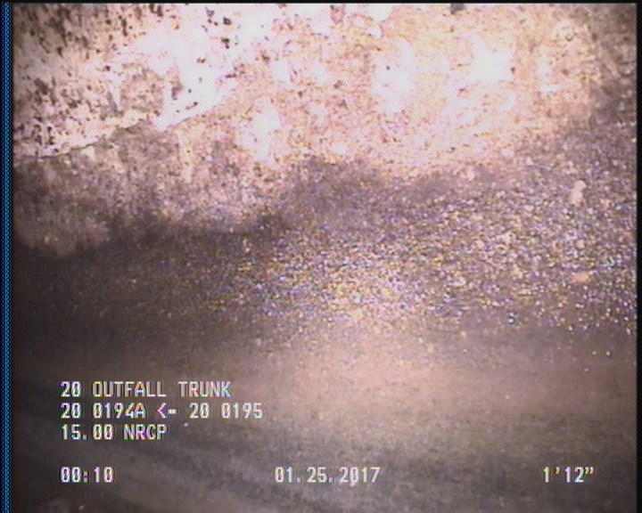 Deposits Attached Grease, 5 %of cross sectional area, from 04 to 08 o'clock, , within 8 inches of joint: YES, Start