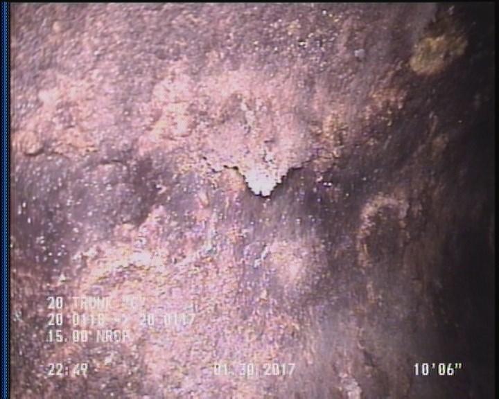 Surface Spalling, from 08 to 04 o'clock, within 8 inches of joint: YES, Start