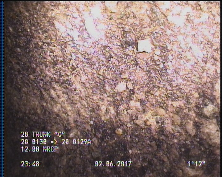 Surface Aggregate Projecting, from 07 to 05 o'clock, within 8 inches of joint: YES, Start