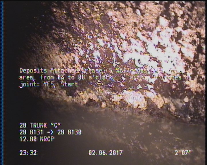 Deposits Attached Grease, 5 %of cross sectional area, from 04 to 08 o'clock, , within 8 inches of joint: YES, Start