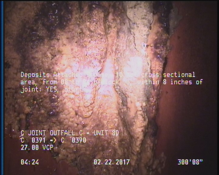 Deposits Attached Grease, 10 %of cross sectional area, from 08 to 04 o'clock, , within 8 inches of joint: YES, Start