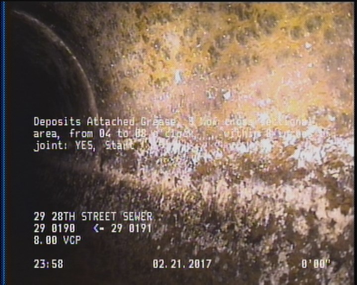 Deposits Attached Grease, 5 %of cross sectional area, from 04 to 08 o'clock, , within 8 inches of joint: YES, Start