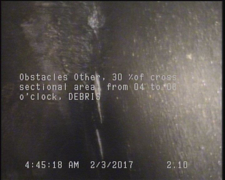 Obstacles Other, 30 %of cross sectional area, from 04 to 08 o'clock - DEBRIS