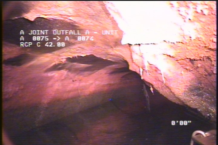 Deposits Attached Grease, 10 %of cross sectional area, from 09 to 03 o'clock, , within 8 inches of joint: YES, Start