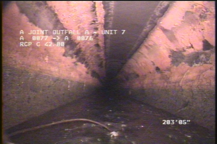 Deposits Attached Grease, 10 %of cross sectional area, from 01 to 11 o'clock, , within 8 inches of joint: YES, Start