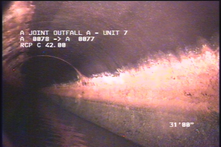 Deposits Attached Grease, 5 %of cross sectional area, from 02 to 10 o'clock, , within 8 inches of joint: YES, Start
