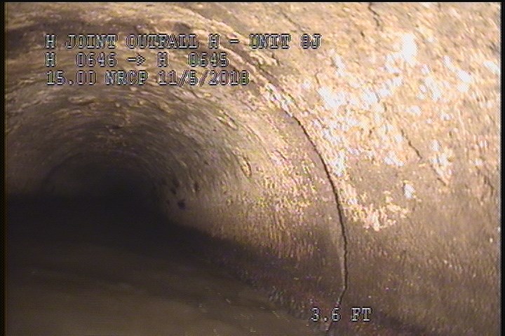 Surface Spalling, from 10 to 02 o'clock, within 8 inches of joint: YES, Start
