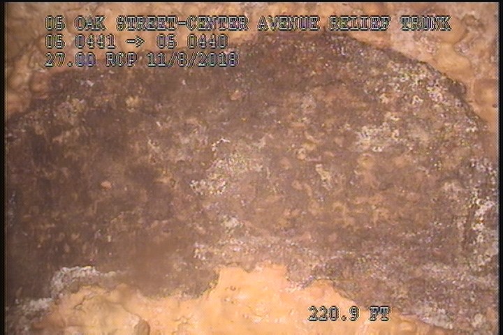 Surface Spalling, from 01 to 03 o'clock, within 8 inches of joint: NO - FLAKING CONCRETE