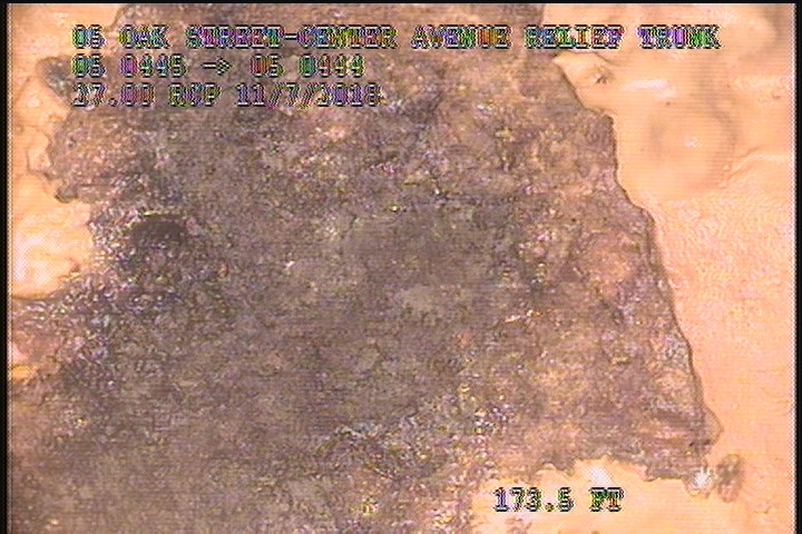 Surface Spalling, from 11 to 01 o'clock, within 8 inches of joint: NO - FLAKING CONCRETE
