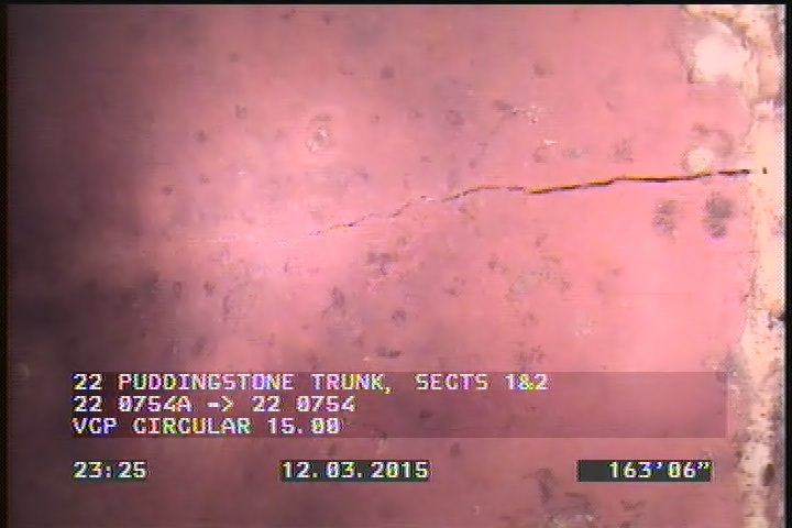 Crack Longitudinal, at 12 o'clock, within 8 inches of joint: YES